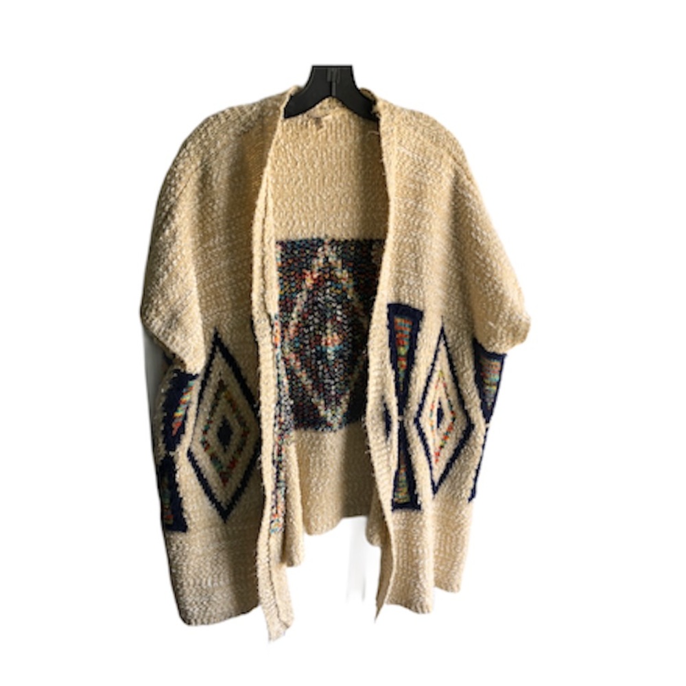 My Beloved Short Sleeve Triangle Print Sweater